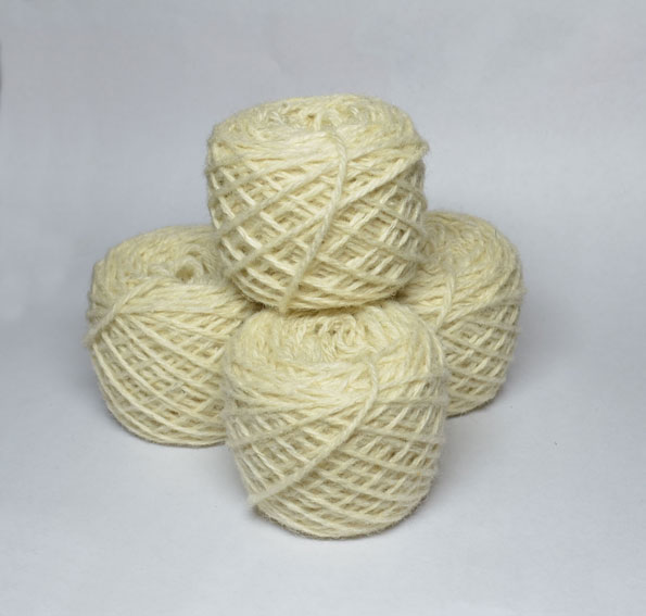 25g White Wool Balls